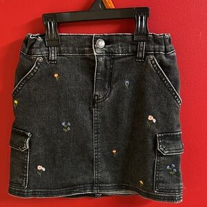 Cat & Jack Black Denim Skirt with Floral Embroidery size 8